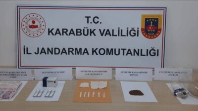 Karabük'te düzenlenen operasyonda 9 adet uyuşturucu madde içeren peçete, sentetik