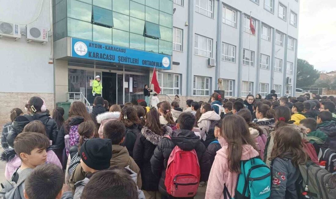 Karacasu’da öğrencilere trafik güvenliği eğitimi Karacasu İlçe Emniyet Amirliği,