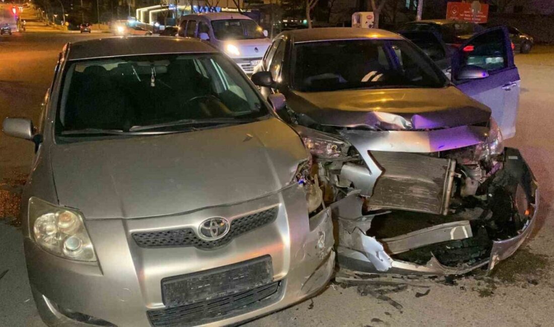 Karaman'da Şehit Hakan Yılmaz Caddesi'nde meydana gelen trafik kazasında A.U.