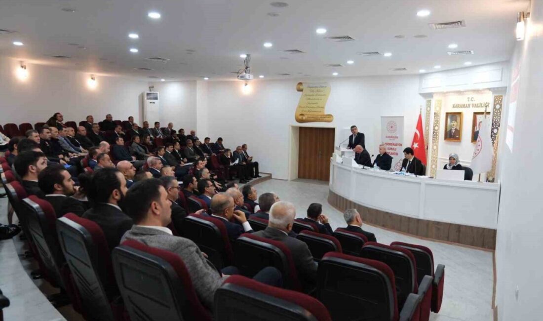Karaman’da yapılan İl Koordinasyon Kurulu toplantısında Vali Mehmet Fatih Çiçekli,