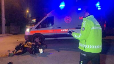 Karaman'da otomobil ile motosiklet çarpıştı, 2 kişi yaralandı. S.A. ve