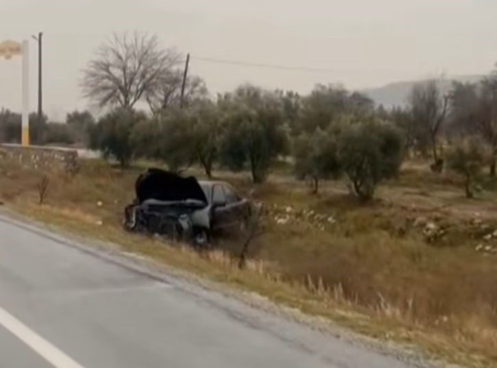 Denizli'nin Buldan ilçesinde meydana gelen kazada E.Ö. idaresindeki araç kontrolü