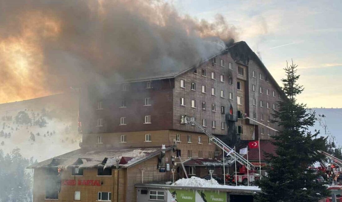 Kartalkaya Kayak Merkezi'ndeki bir otelde çıkan yangında 6 kişi hayatını