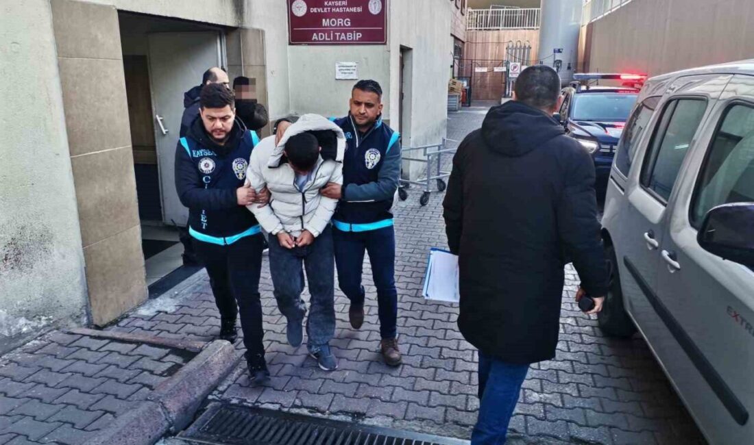Kayseri Melikgazi’de gerginlik sonucu yaşanan kavgada E.Ç. adlı kişi bıçaklanarak