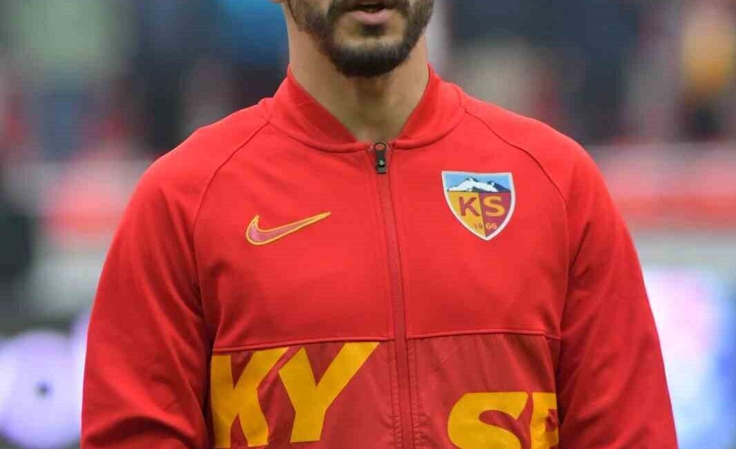 Kayserispor’da Gökhan Sazdağı cezalı Kayserispor'un kaptanı Gökhan Sazdağı,
