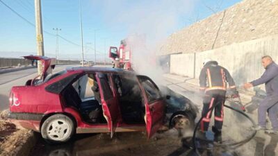 Malatya'nın Battalgazi ilçesinde meydana gelen trafik kazasında sürücüsünün kontrolünden çıkan