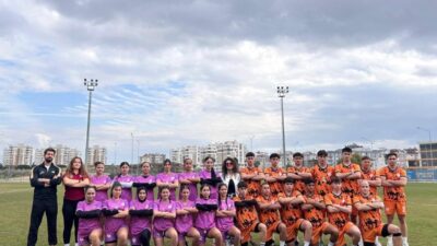 Kepez Belediyespor Kulübü Ragbi Takımları Türkiye Şampiyonası'na katılma hakkı kazandı.