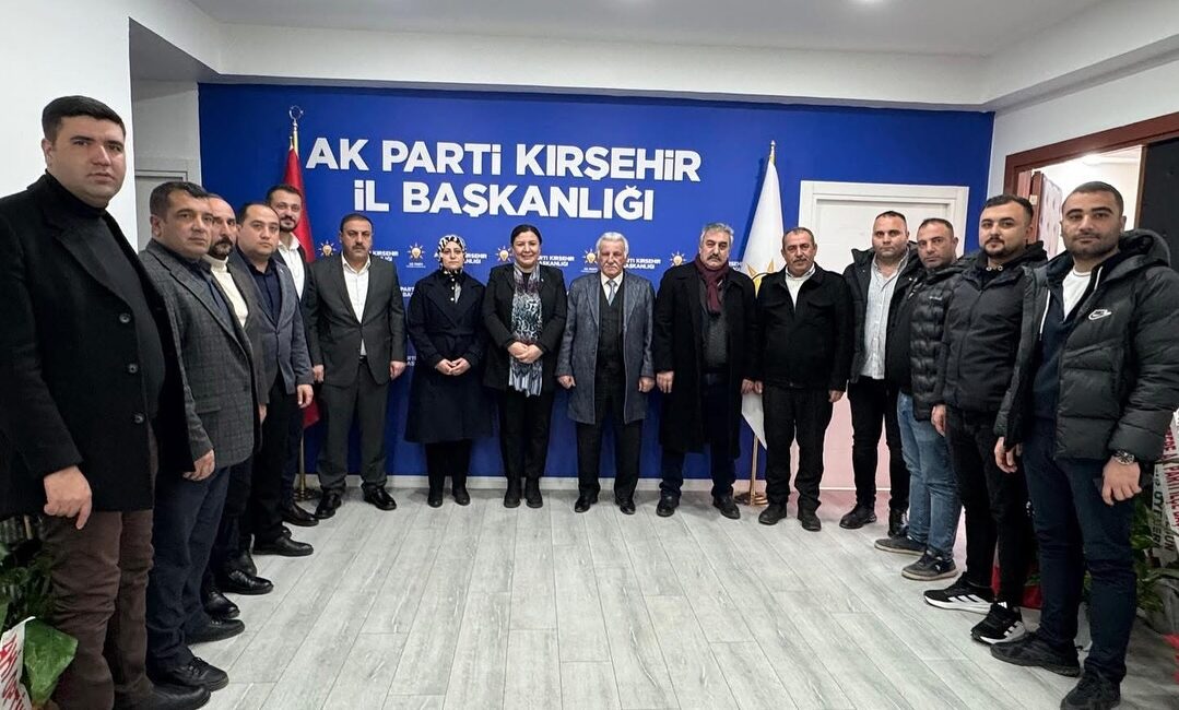 Çiçekdağı Belediye Başkanı Sn. Hasan Hakanoğlu, AK Parti Çiçekdağı İlçe