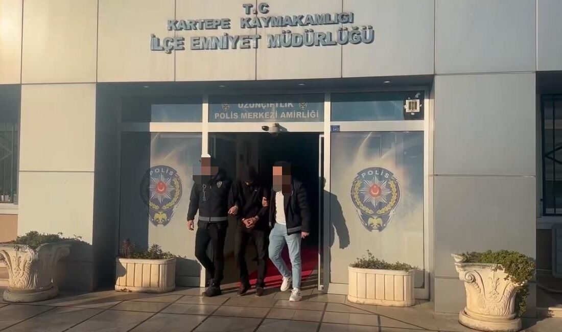 Kocaeli’de Aranan 3 Hükümlü Yakalandı ve Cezaevine Gönderildi. Kocaeli'de aranmakta olan 3
