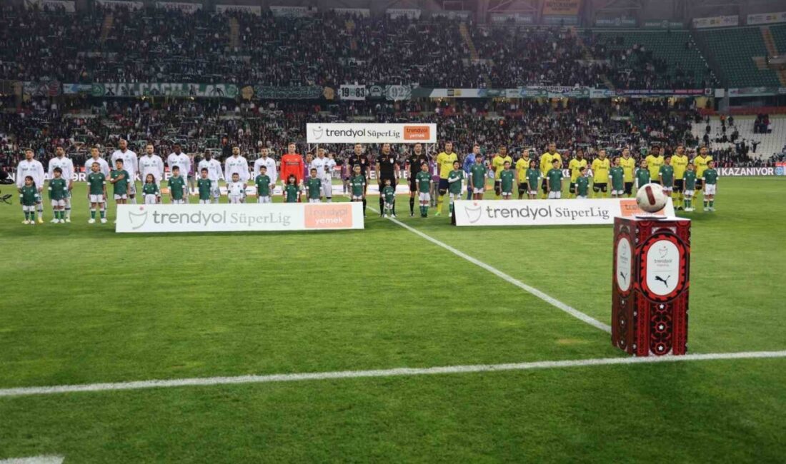 Fenerbahçe, deplasmanda Konyaspor ile