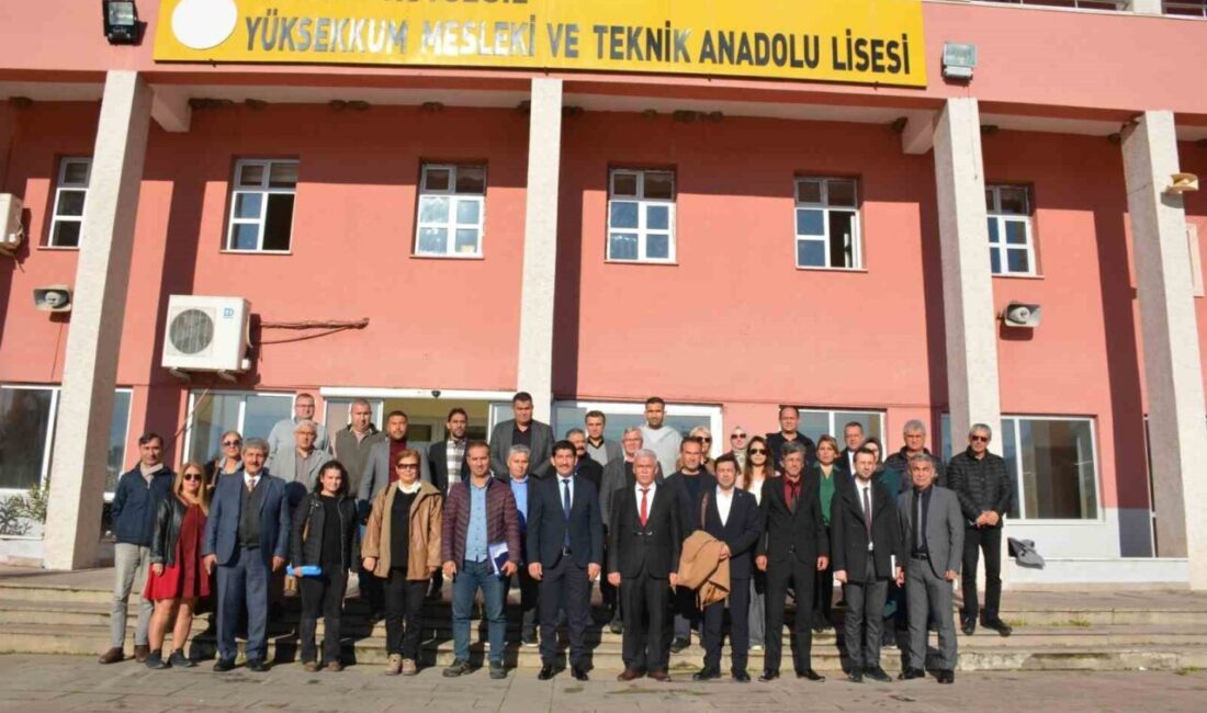 Muğla'nın Köyceğiz ilçesinde gerçekleşen toplantıda İlçe Milli Eğitim Müdürü Kerem