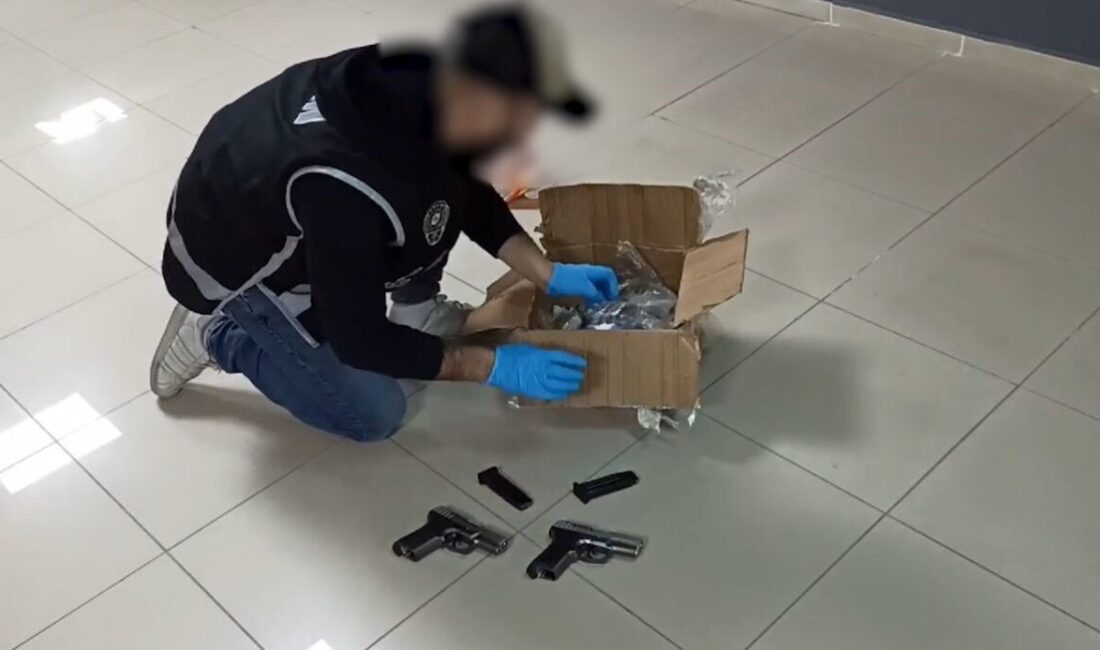 Malatya'da yasa dışı silah ticareti yaptığı belirlenen şüphelilere yönelik operasyonda