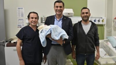 Manisa Büyükşehir Belediyesi, 'Hoş Geldin Bebek' projesi ile 1400 aileye