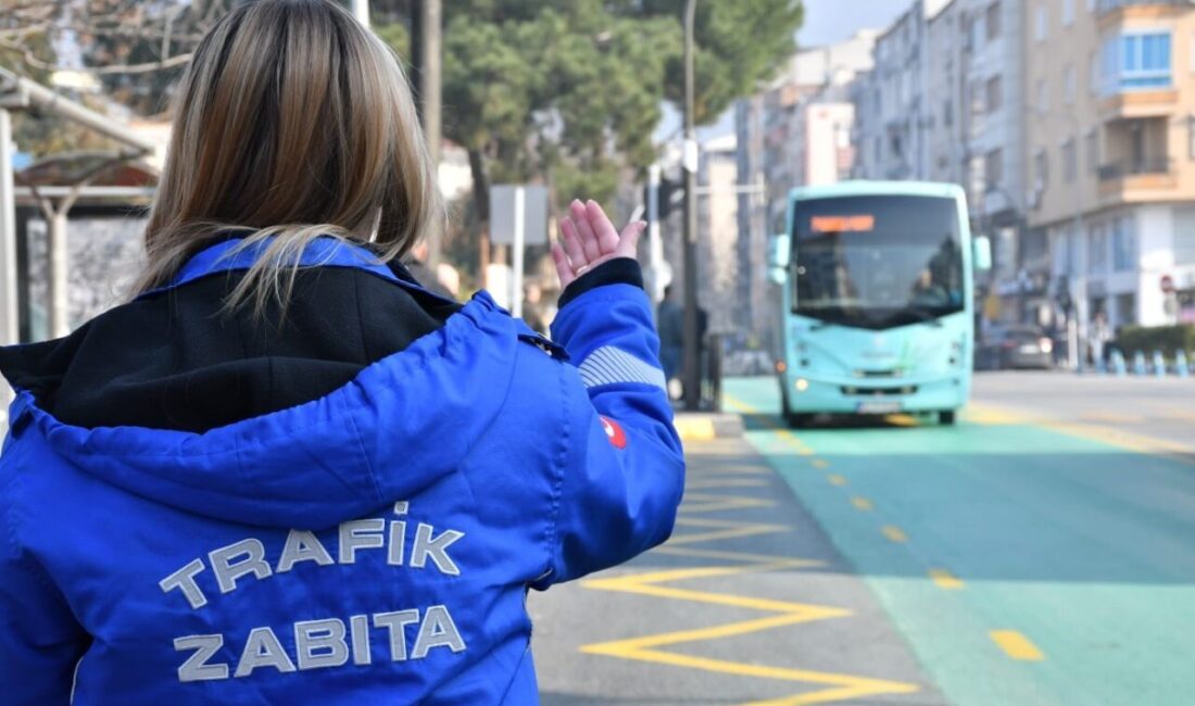 Manisa Büyükşehir Belediyesi, kırmızı yolu yeşil yola dönüştürerek, güvenliği sağlamak