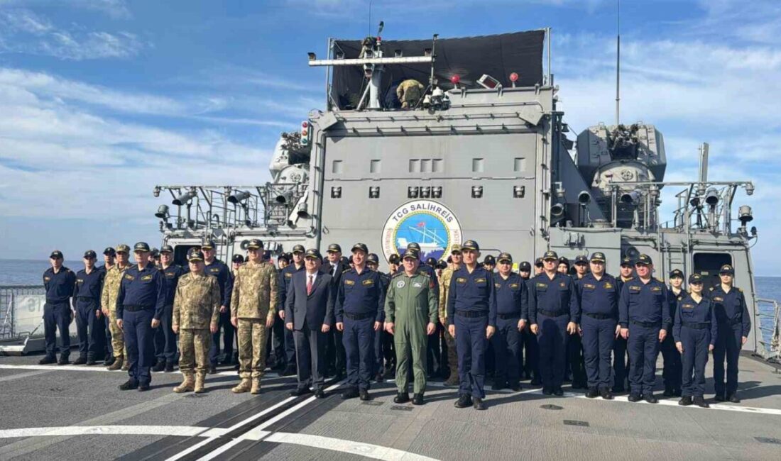 Deniz Kuvvetleri Komutanlığı'nın Mavi