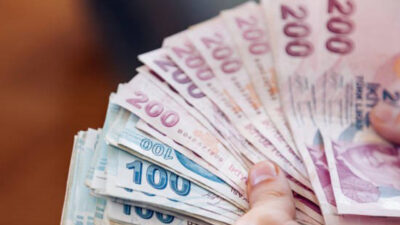 Aralık ayı enflasyonunun açıklanmasıyla birlikte emekli ve memurların maaşlara yansıyacak