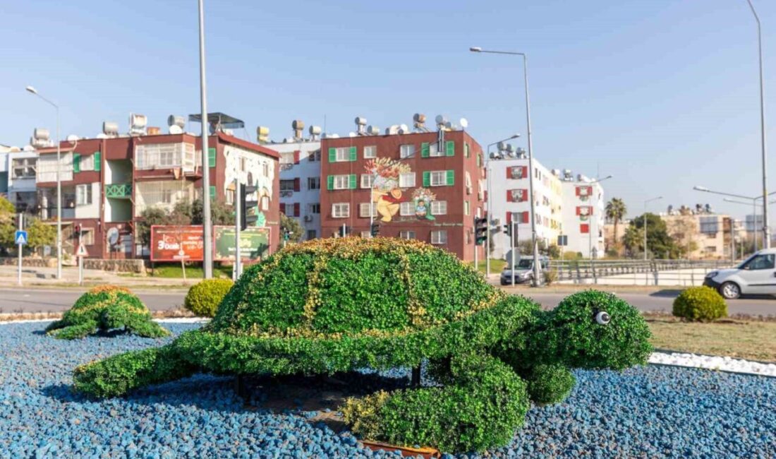 Mersin’de kavşaklar ’estetik dokunuşlarla’ güzelleşiyor Mersin Büyükşehir Belediyesi, kavşaklara
