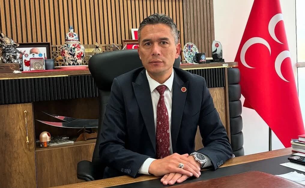 MHP Amasya İl Başkanı Mustafa Akgül, CHP'li Amasya Belediyesi'nin 35