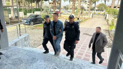 Germencik’teki minibüs kundaklama olayının şüphelisi A.E., emniyet ekiplerince yakalandı. Olayın
