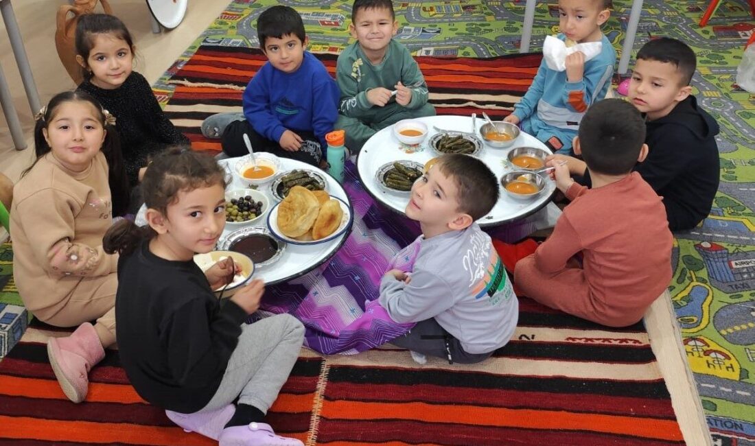 Sarıgöl'de Bağlıca Halil Duran Anasınıfı'nda Türk kültürünü yaşatma projesi kapsamında