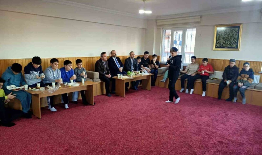 Kütahya İl Müftülüğü tarafından düzenlenen Gençliğe Değer Ara Dönem Kampı,
