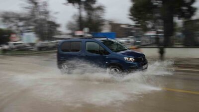 Meteoroloji 4. Bölge Müdürlüğü, Muğla'da devam eden yağışlı havanın Pazar