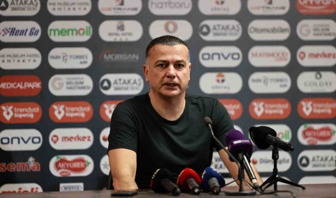 Atakaş Hatayspor Teknik Direktörü Murat Şahin, Galatasaray ile oynadıkları maçta