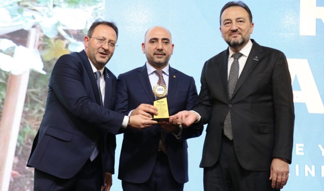 MÜSİAD’dan Başkan Bağlamış’a tarım inovasyon ödülü MÜSİAD Kayseri Şubesi tarafından