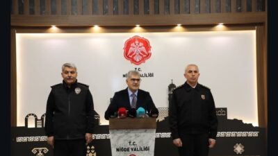 Niğde Valisi Cahit Çelik, güvenlik güçlerinin başarılı çalışmalarını vurgulayarak operasyonlardaki