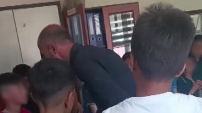 Şırnak'ın Uludere ilçesindeki Hilal Şeyhan İlkokulu Müdürü, öğrencilere şiddet uyguladığı