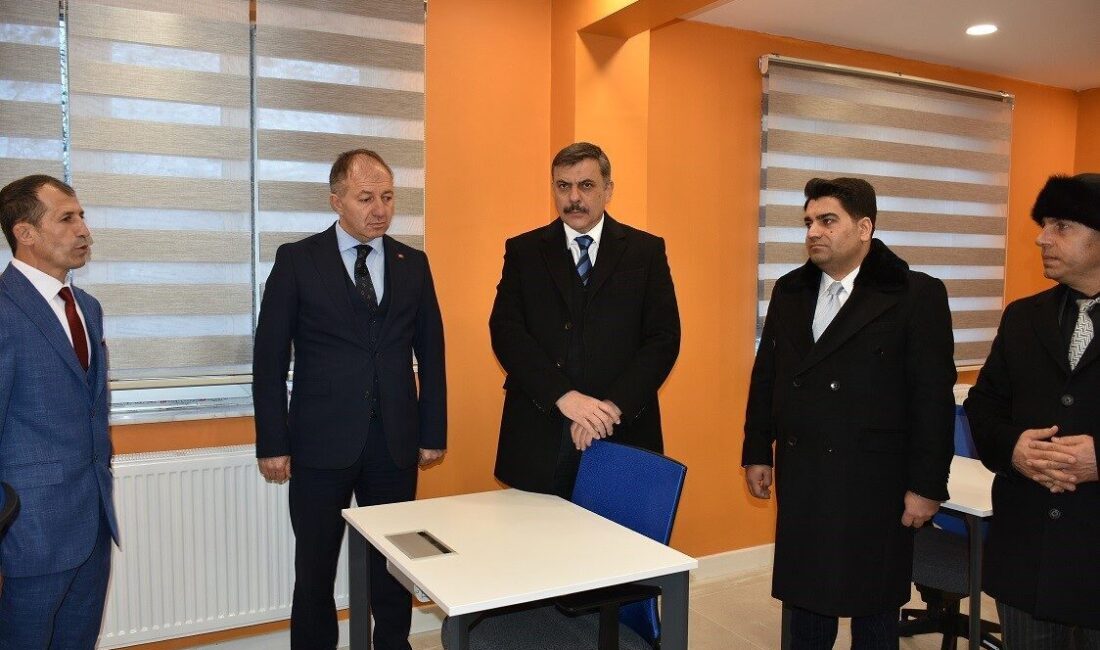Erzurum'un Olur ilçesinde Vali