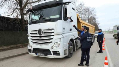 Ordu Büyükşehir Belediyesi, ağır tonajlı araçlara yönelik denetimlerine devam ediyor.