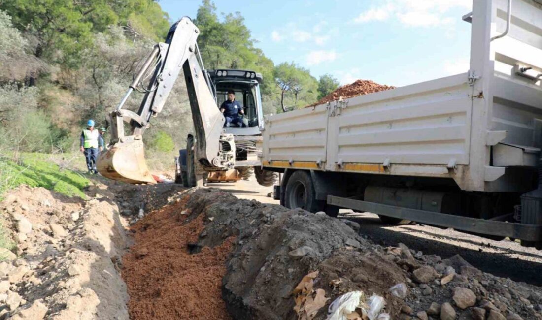 MUSKİ ekipleri Ortaca'da içme suyu hatlarını yenileyerek arıza tespitini hızlandırmayı