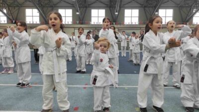 Osmangazi Belediye Spor Kulübü, genç sporcuların gelişimine destek olmak amacıyla