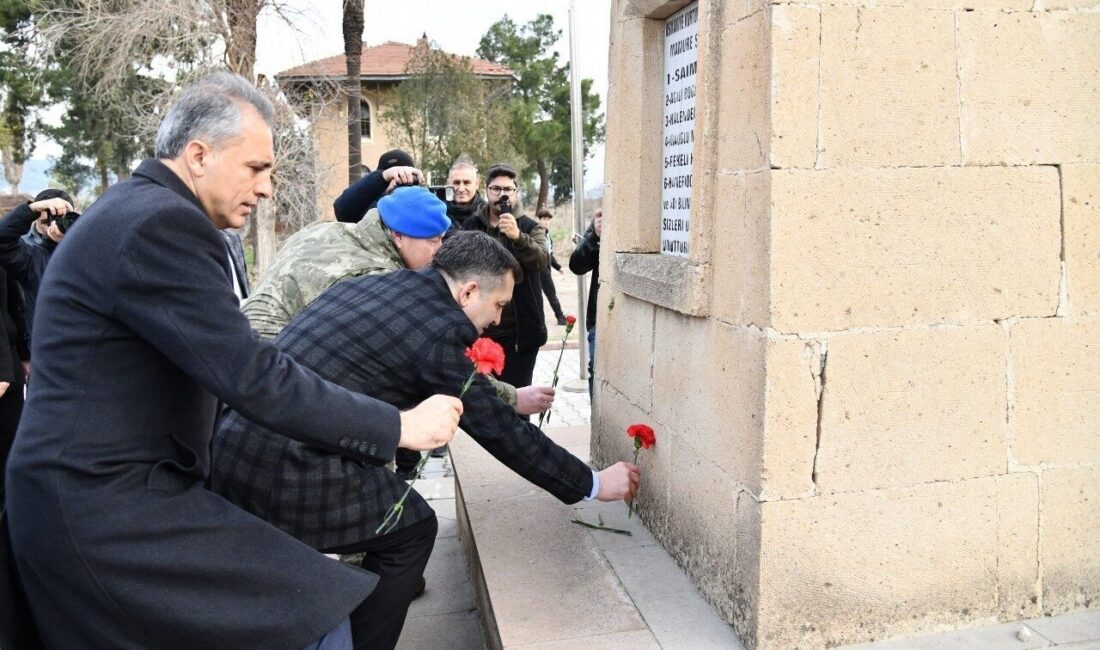 Osmaniye’nin kurtuluş şehitleri Mamure Tren İstasyonu’nda dualarla anıldı Osmaniye'nin kurtuluş etkinliklerinde Şehit