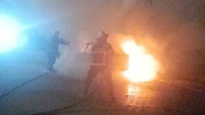 Kahramanmaraş'ta, Kahramanmaraş Sütçü İmam Üniversitesi Avşar Kampüs alanındaki bir otomobilde