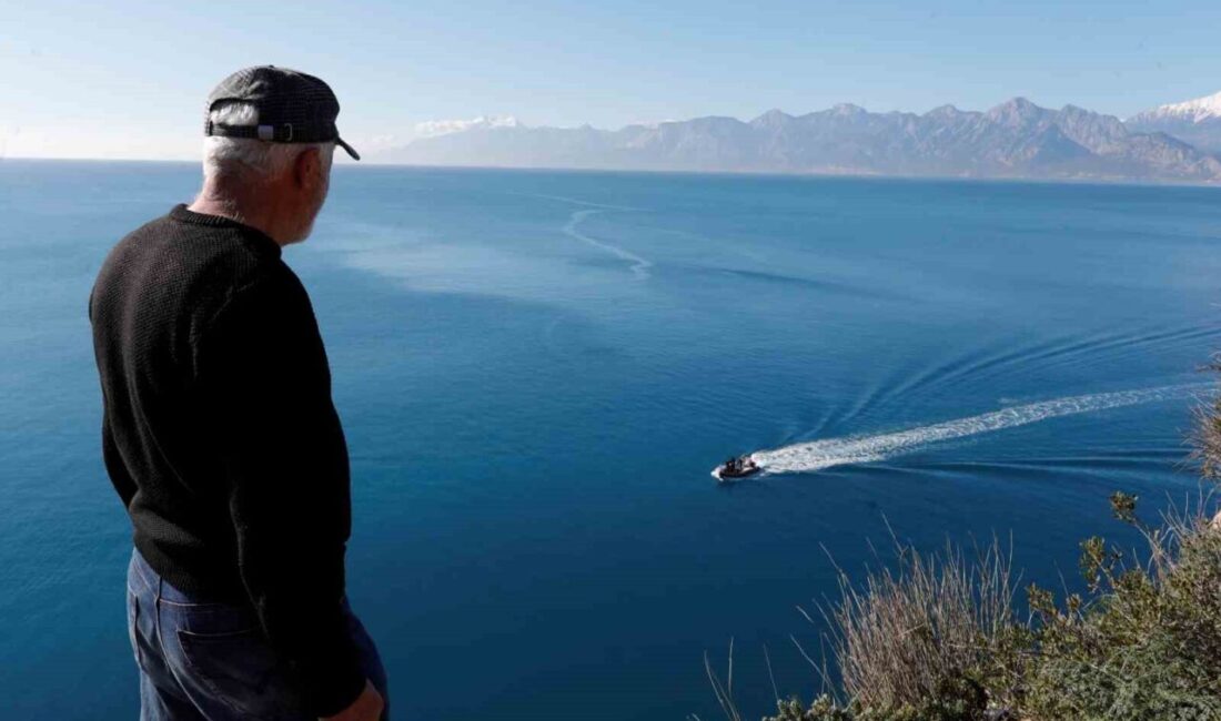 Antalya'da Engin Şeker'in aracıyla