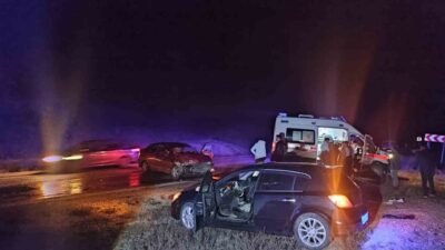 Afyonkarahisar’da iki otomobilin çarpışması sonucu meydana gelen trafik kazasında M.A.T.,