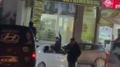 Pendik'te araçtan silahla ateş eden İ.K.J. yakalandı. Şahıs, genel güvenliği