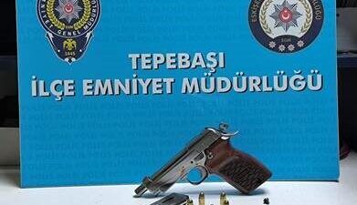 Eskişehir'de polis operasyonunda 4 bin 773 kişi kontrol edildi, 13