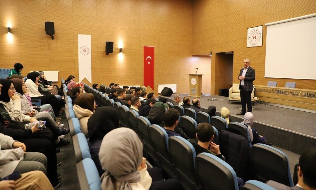 Erzincan Binali Yıldırım Üniversitesi Rektörü Prof. Dr. Akın Levent, KYK