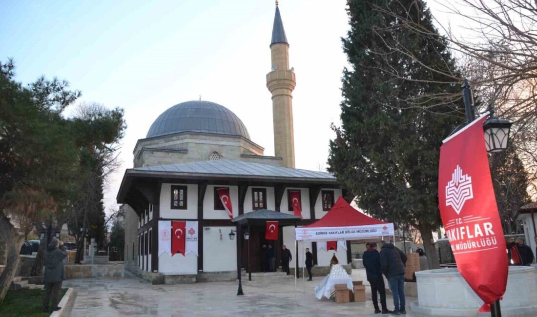 Edirne’nin Keşan ilçesindeki 514 yıllık Hersekzade Ahmet Paşa Camii, yaklaşık