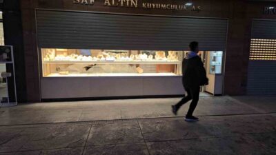 Safranbolu'daki kuyumcu soygununda 20 kilo altın çalıp kaçan 3 zanlı