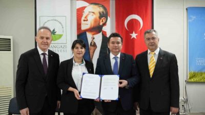 Osmangazi Belediyesi ile Bursa Veteriner Hakimleri Odası arasında yapılan protokolle,