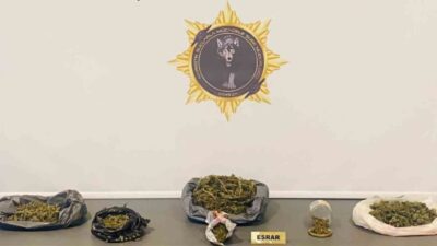 Samsun'da Ü.U. (48) isimli şahıs, ikametinde yapılan aramada 500 gram