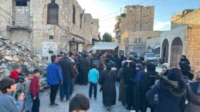 Hayata Anlam Katanlar Derneği Suriye'nin Halep şehrindeki ihtiyaç sahiplerine destek