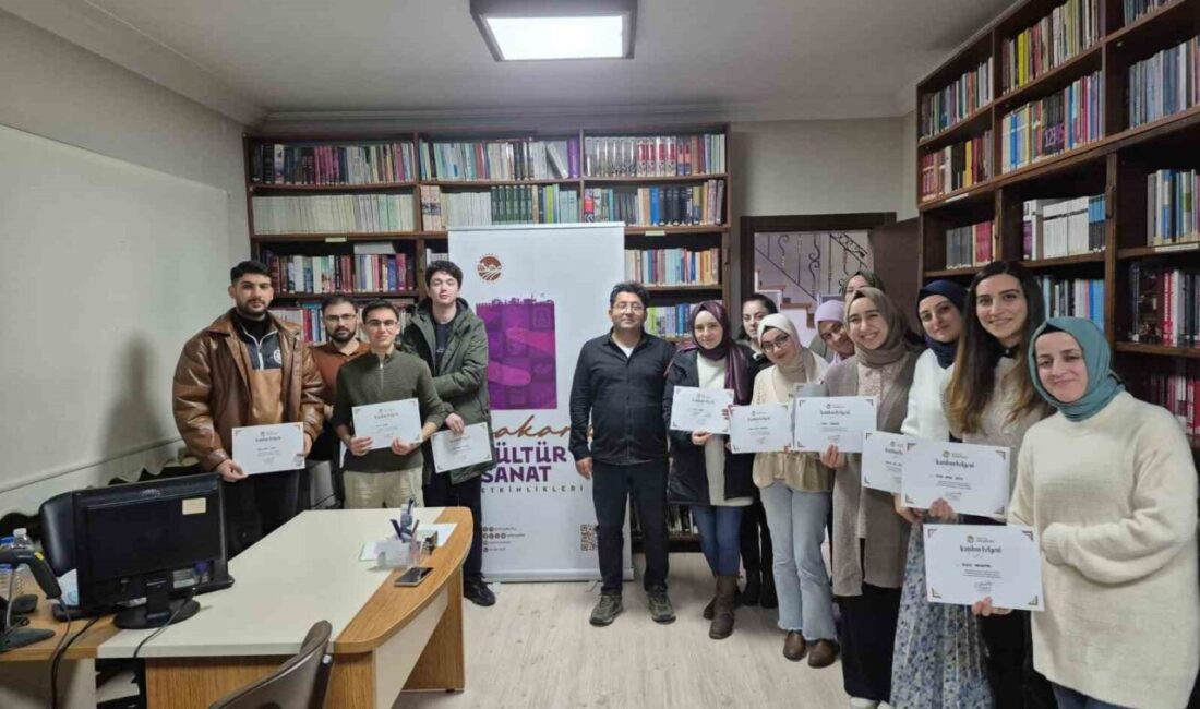 Sanatın kapılarını Büyükşehir Akademi’de araladılar Sakarya Büyükşehir Belediyesi'nin düzenlediği