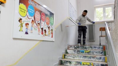 Manisa'daki Yeniköy Atatürk İlkokulu ve Ortaokulu, Şehzadeler Belediyesi tarafından sömestr