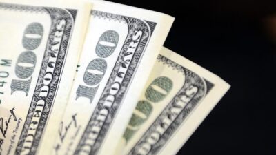 Dolar ve euro, İstanbul Kapalıçarşı'da yatay seyirle işlem görmeye devam