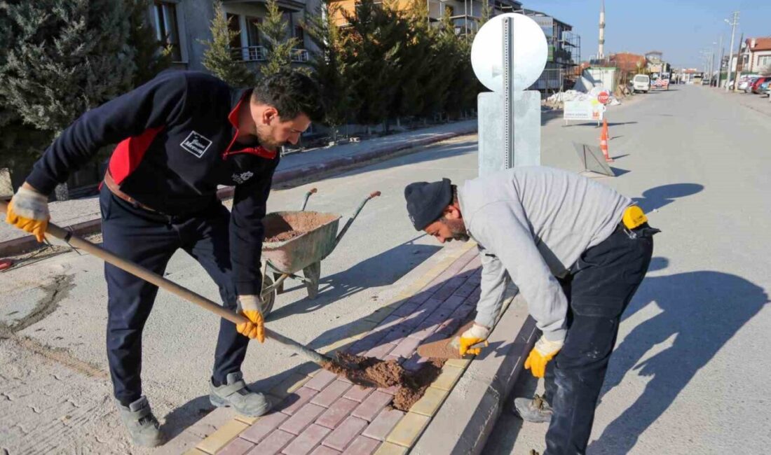 Meram Belediye Başkanı Mustafa Kavuş, mevsim normallerinin üstünde seyreden sıcak